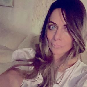Ash blond 24” synthetic wig with cap